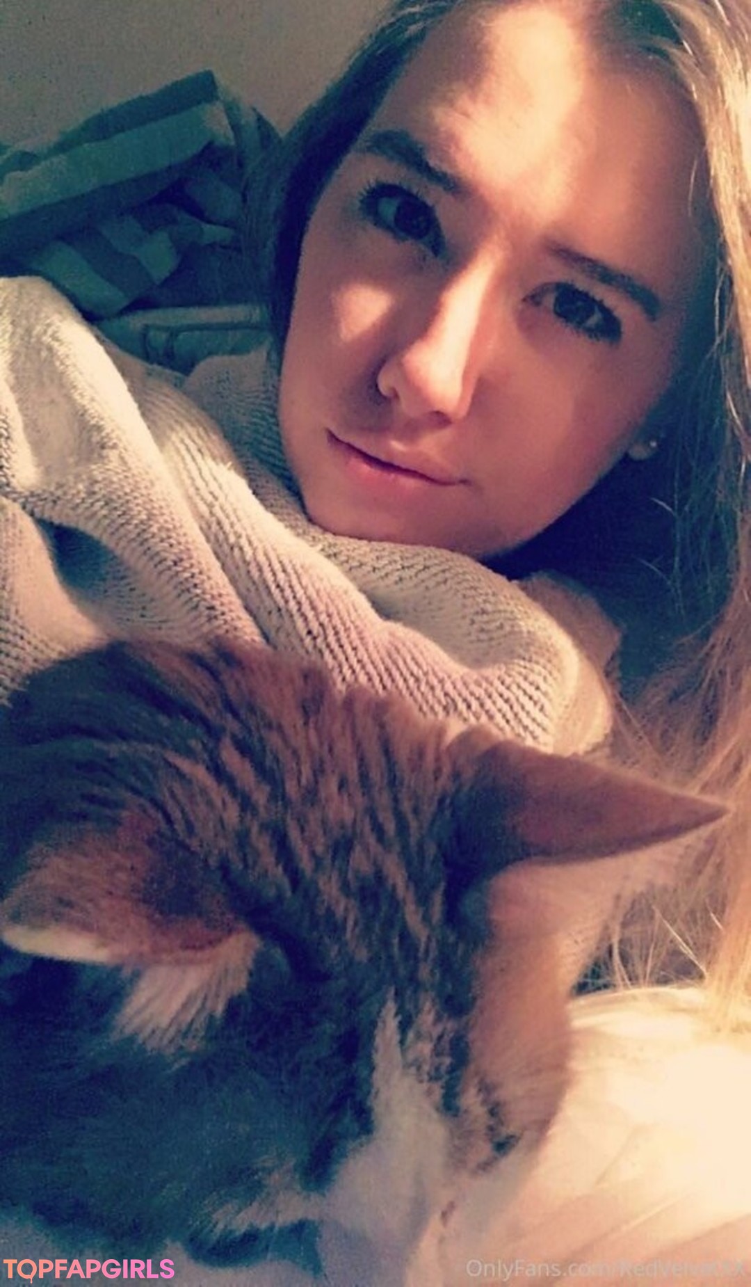 Foto desnuda filtrada de OnlyFans de Redvelvetxx #85 Foto desnuda filtrada de OnlyFans de Redvelvetxx #85