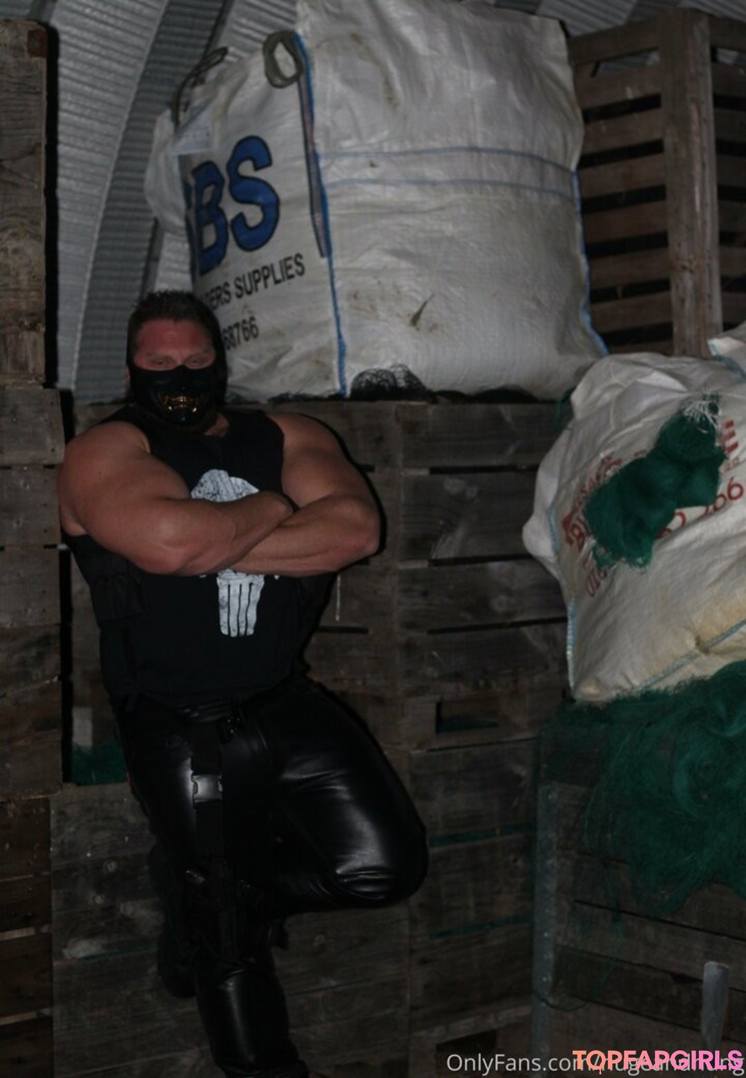 Foto desnuda filtrada de OnlyFans de Hugeandhung #49 Foto desnuda filtrada de OnlyFans de Hugeandhung #49