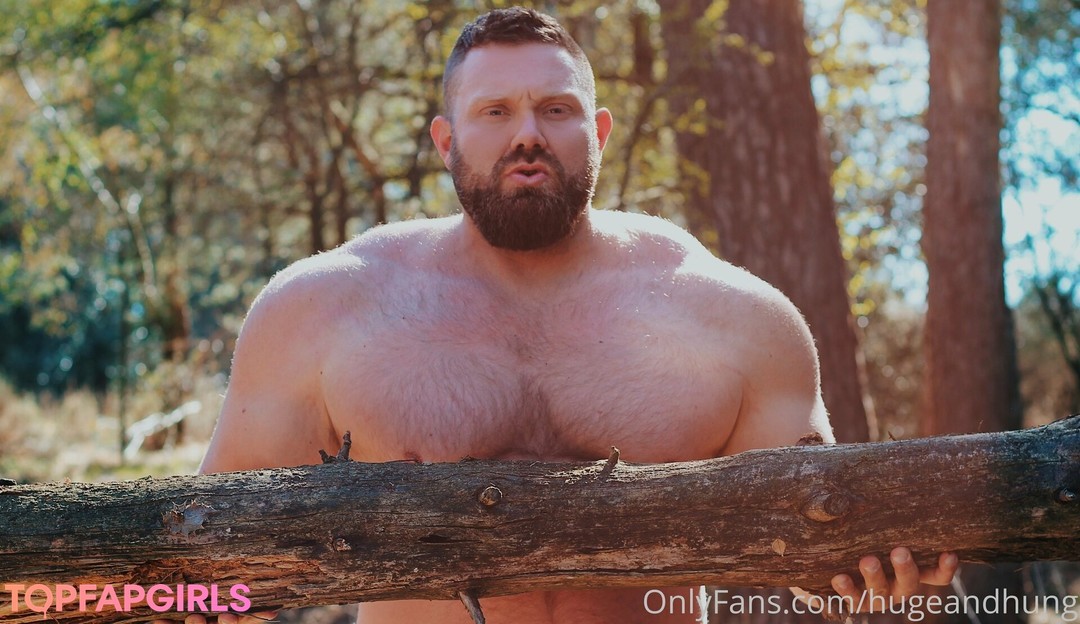 Foto desnuda filtrada de OnlyFans de Hugeandhung #86 Foto desnuda filtrada de OnlyFans de Hugeandhung #86