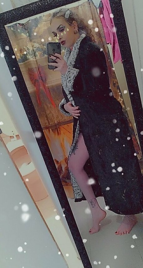 Foto desnuda filtrada de OnlyFans de Kittysquish420k