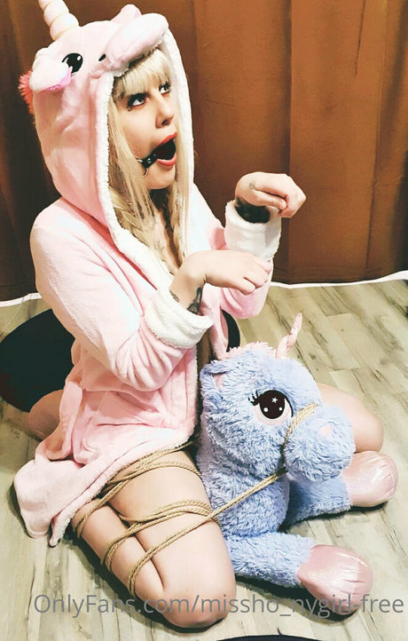 Foto desnuda filtrada de OnlyFans de Misshonygirlfree