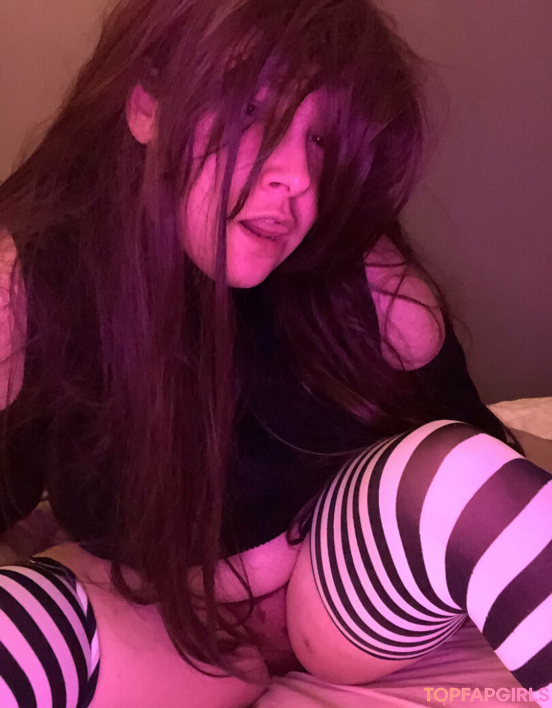 Foto desnuda filtrada de OnlyFans de Bounsweetva #36 Foto desnuda filtrada de OnlyFans de Bounsweetva #36