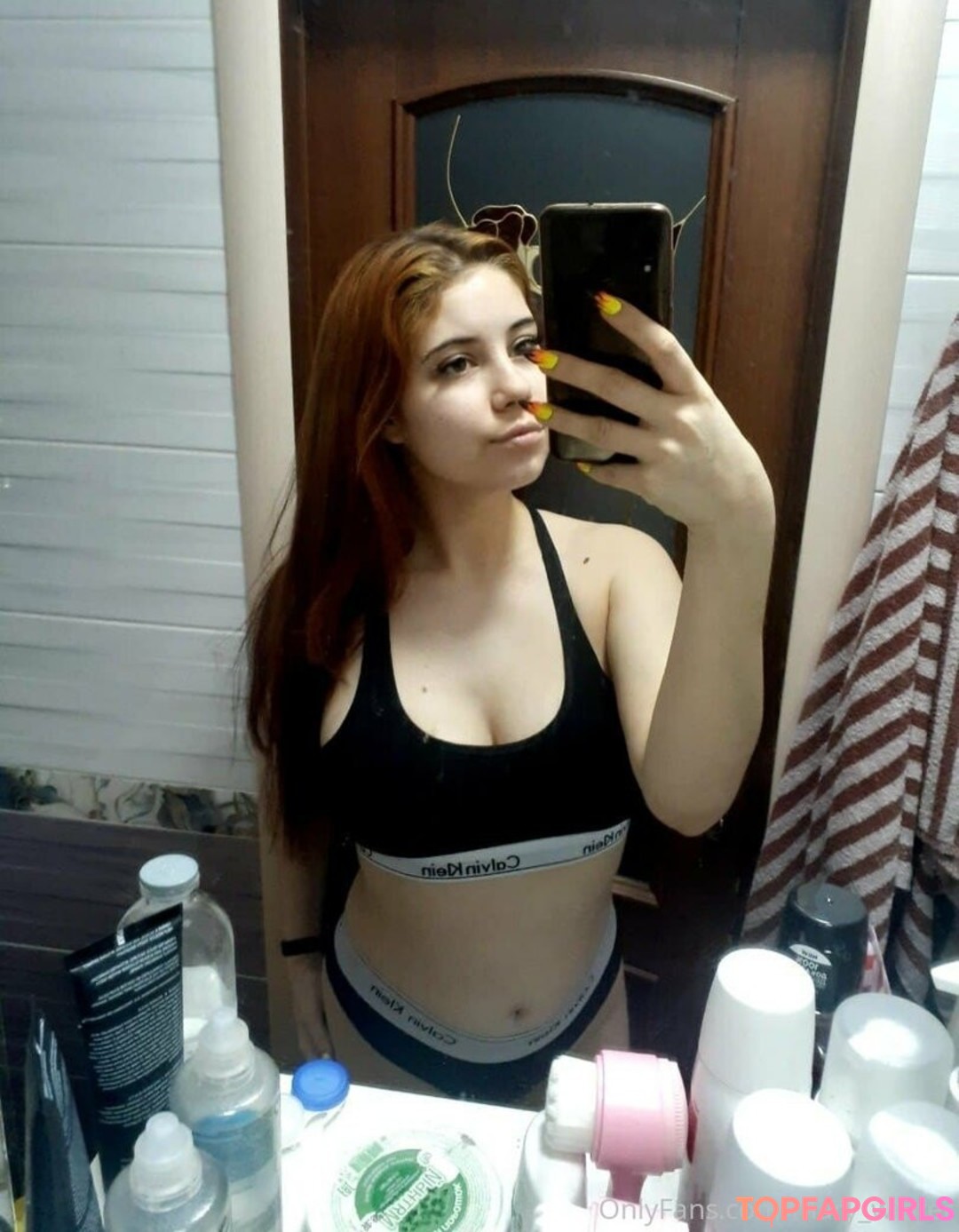 Foto desnuda filtrada de OnlyFans de Marywinter #157 Foto desnuda filtrada de OnlyFans de Marywinter #157