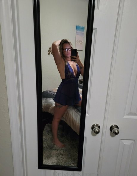 Itsyourgirl44