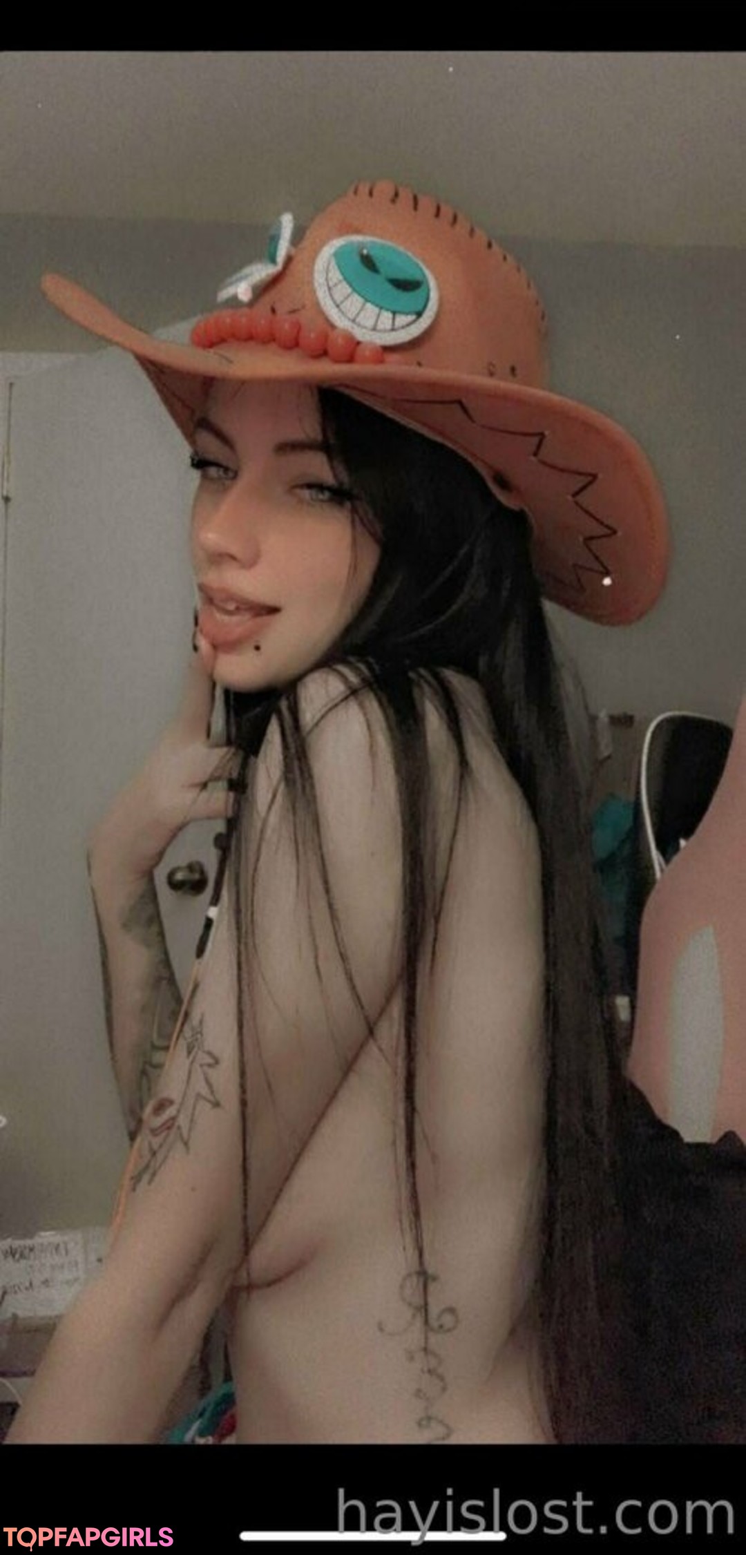 Foto desnuda filtrada de OnlyFans de Hayislostfree #20 Foto desnuda filtrada de OnlyFans de Hayislostfree #20