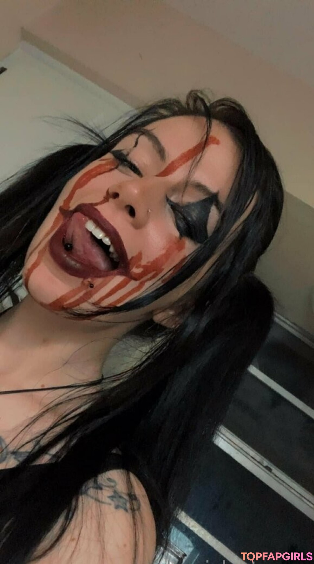 Foto desnuda filtrada de OnlyFans de Hayislostfree #21 Foto desnuda filtrada de OnlyFans de Hayislostfree #21