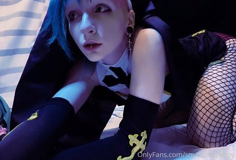 Foto desnuda filtrada de OnlyFans de Smallcreepyboy