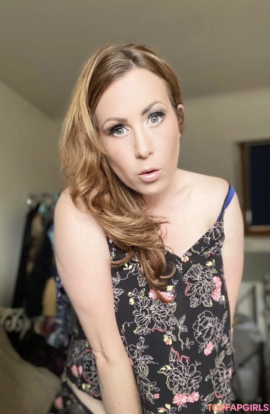 Foto desnuda filtrada de OnlyFans de Englishrosie21 #54 Foto desnuda filtrada de OnlyFans de Englishrosie21 #54