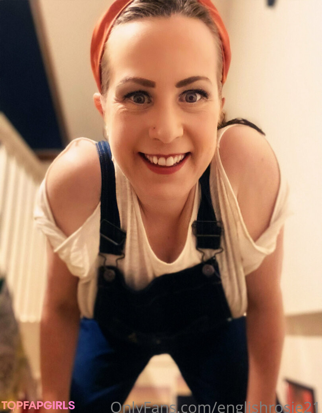 Foto desnuda filtrada de OnlyFans de Englishrosie21 #88 Foto desnuda filtrada de OnlyFans de Englishrosie21 #88