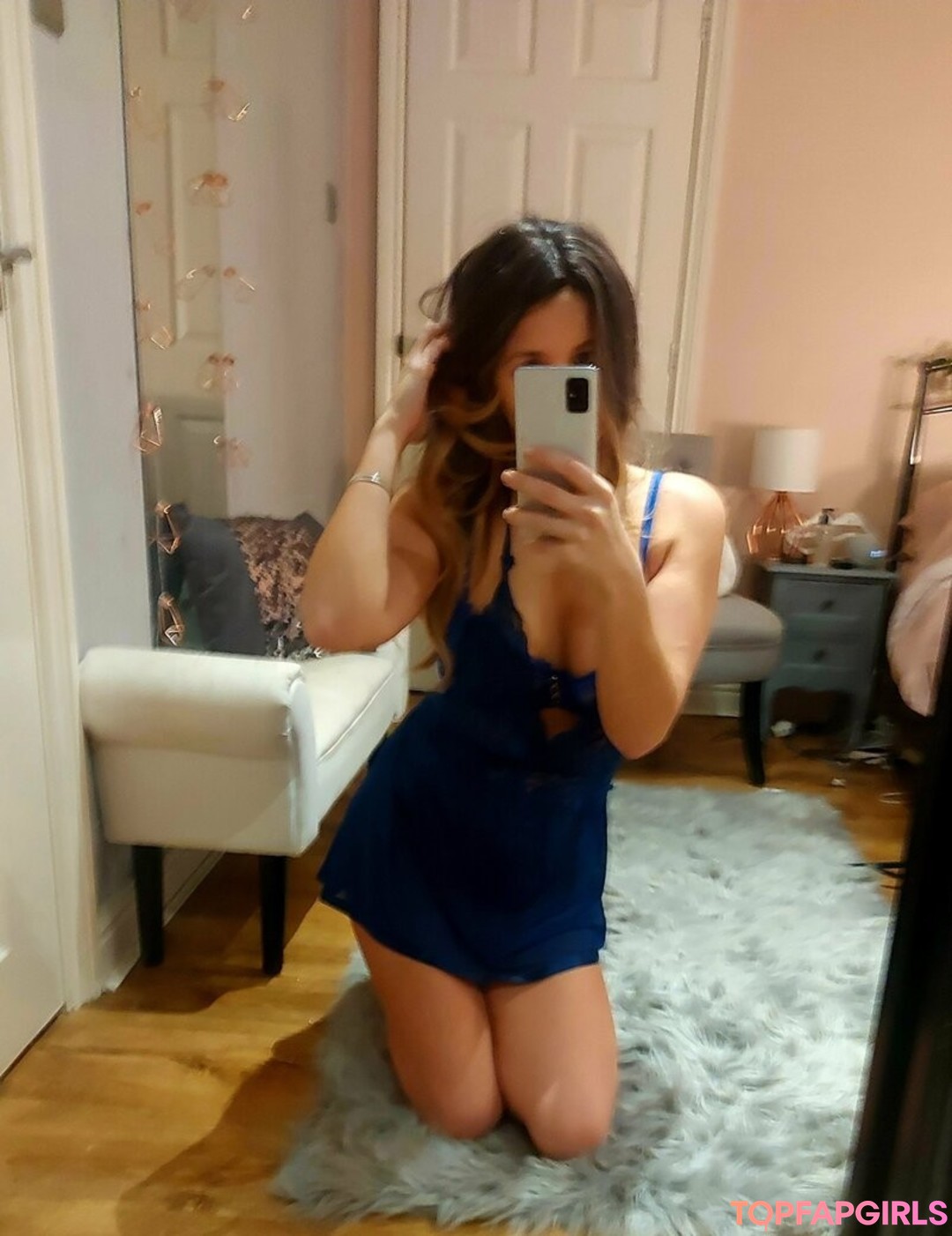 Foto desnuda filtrada de OnlyFans de Littlemisslouj #13 Foto desnuda filtrada de OnlyFans de Littlemisslouj #13