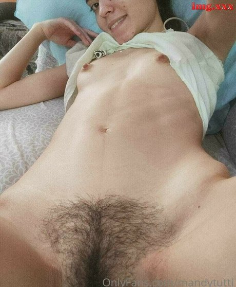 Foto desnuda filtrada de OnlyFans de Tais Amanda