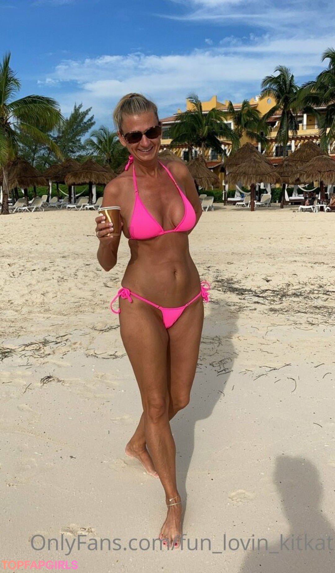 Foto desnuda filtrada de OnlyFans de Funlovinkitkat #12 Foto desnuda filtrada de OnlyFans de Funlovinkitkat #12