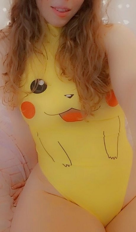 Pinkpineapple63