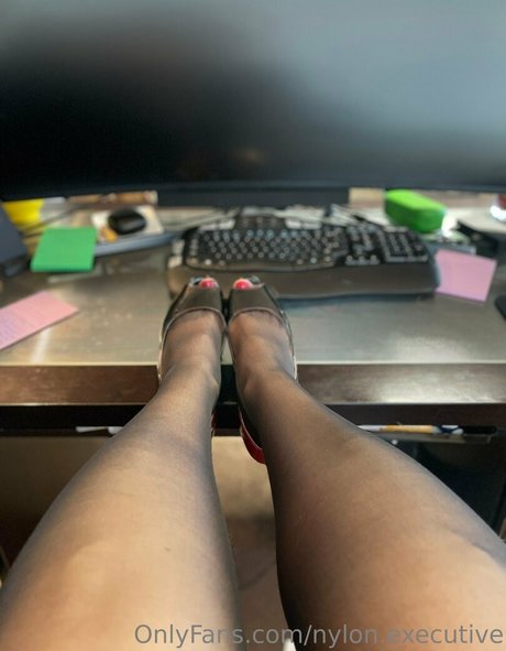 Nylonexecutive