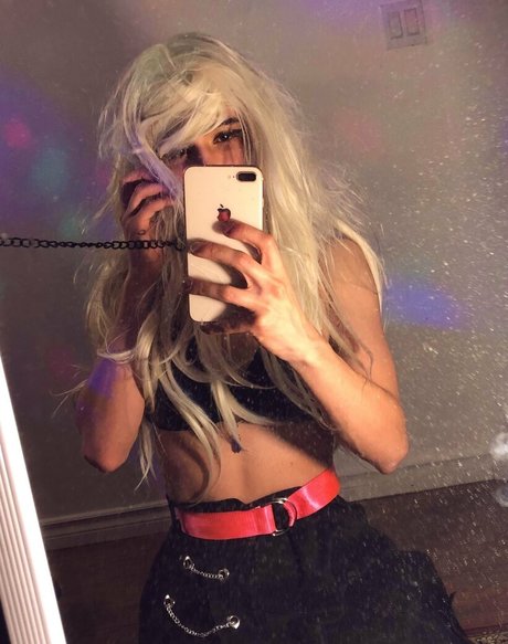 Tinysexilexi666