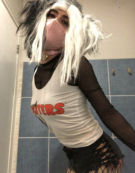 Foto desnuda filtrada de OnlyFans de Tinysexilexi666