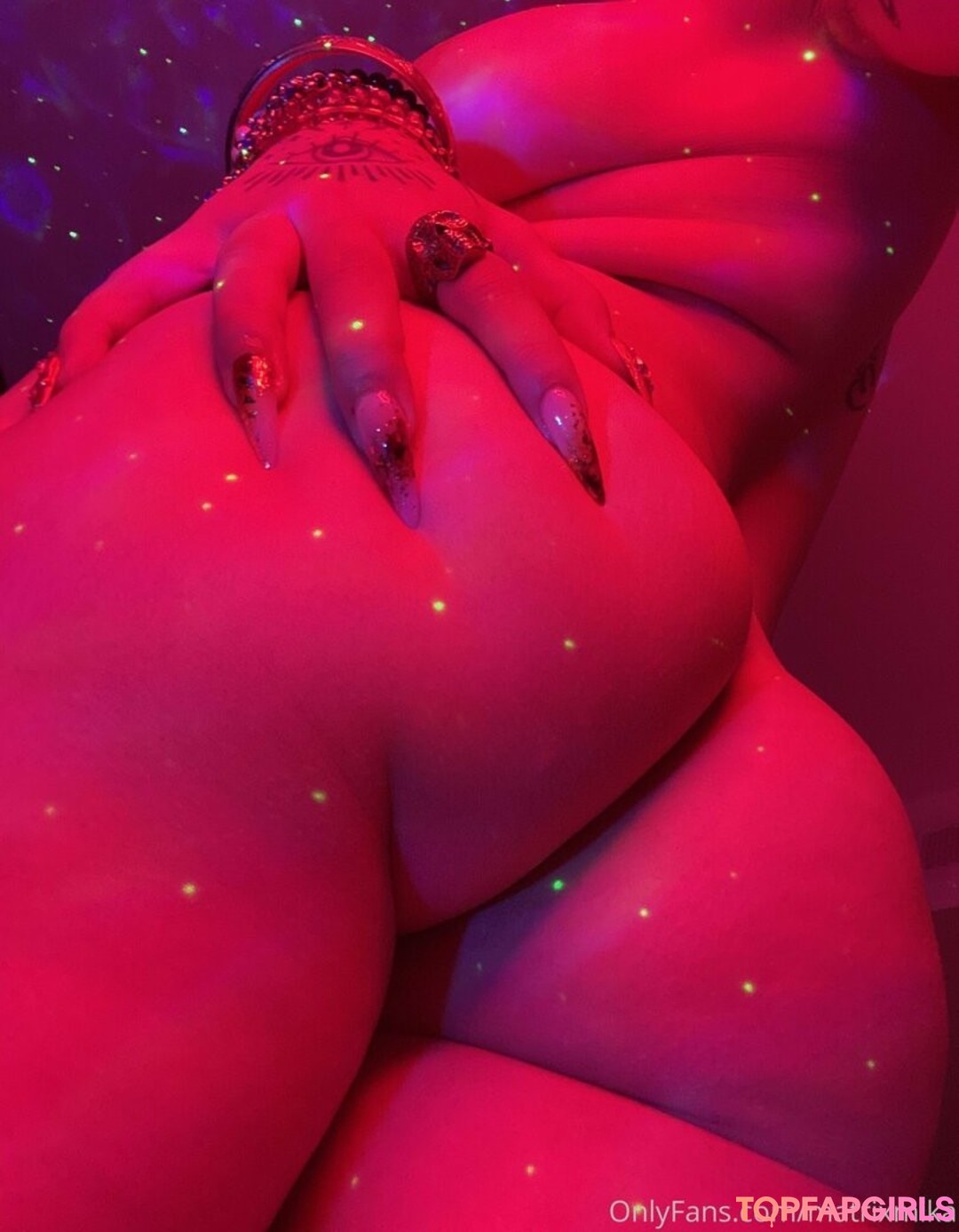 Foto desnuda filtrada de OnlyFans de Matrixmika #297 Foto desnuda filtrada de OnlyFans de Matrixmika #297