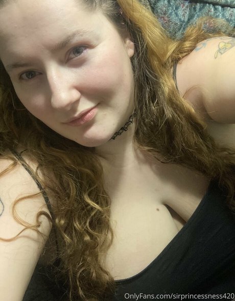 Foto desnuda filtrada de OnlyFans de Sirprincessness420