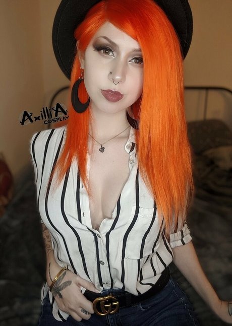 Foto desnuda filtrada de OnlyFans de Axillia