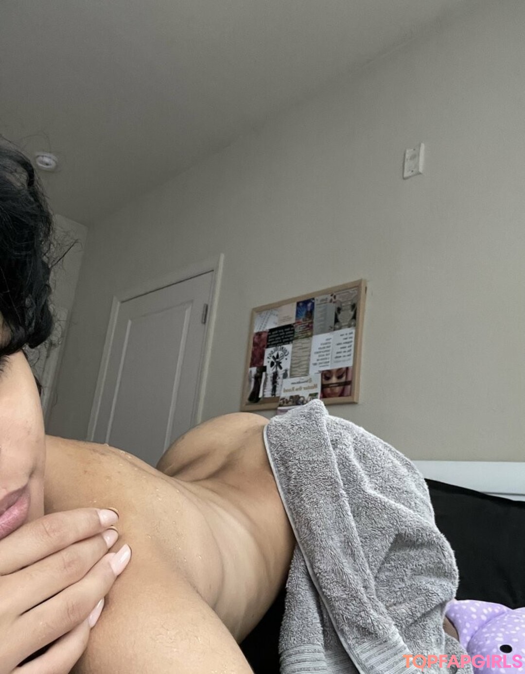 Foto desnuda filtrada de OnlyFans de Kittysprive #133 Foto desnuda filtrada de OnlyFans de Kittysprive #133