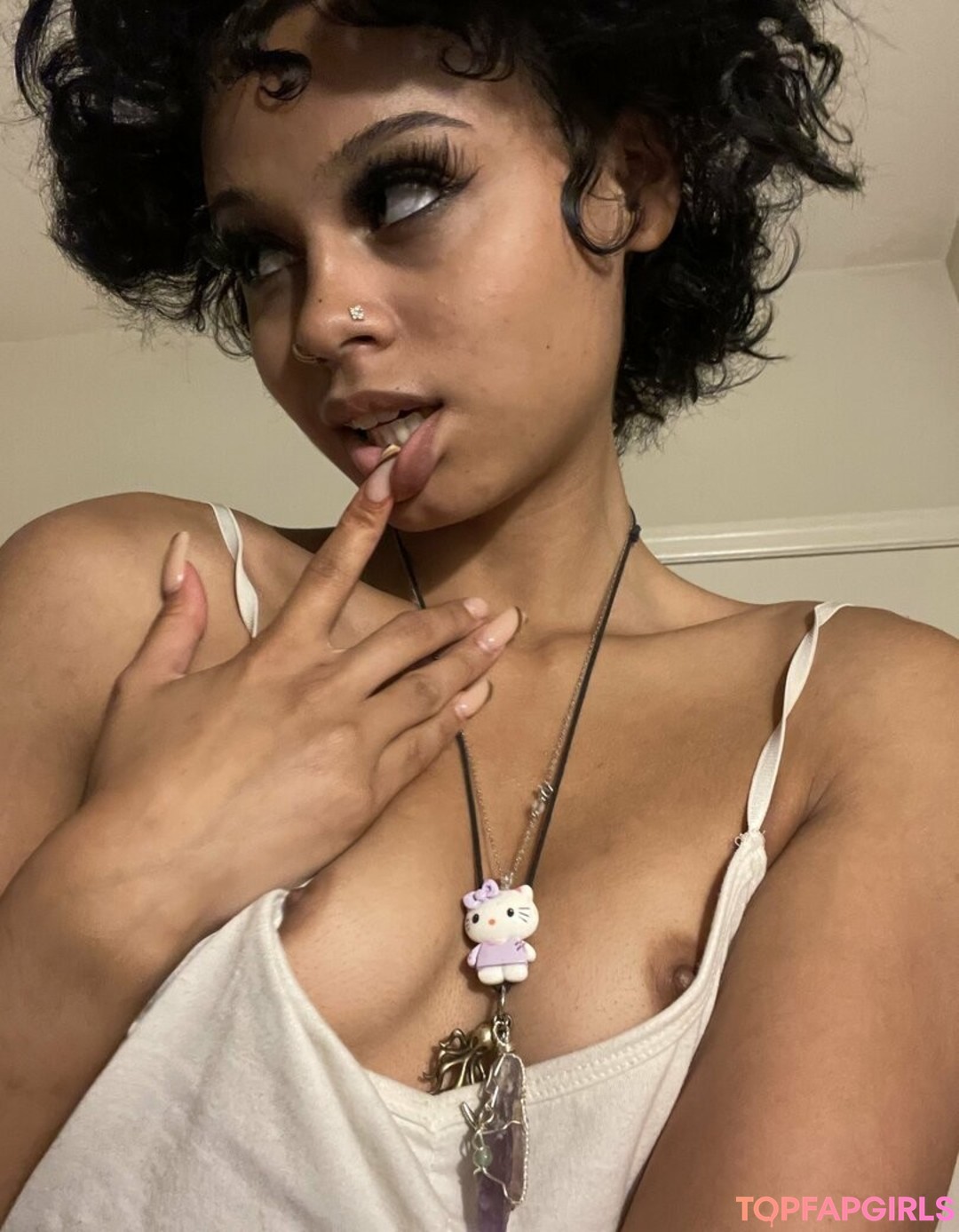 Foto desnuda filtrada de OnlyFans de Kittysprive #189 Foto desnuda filtrada de OnlyFans de Kittysprive #189