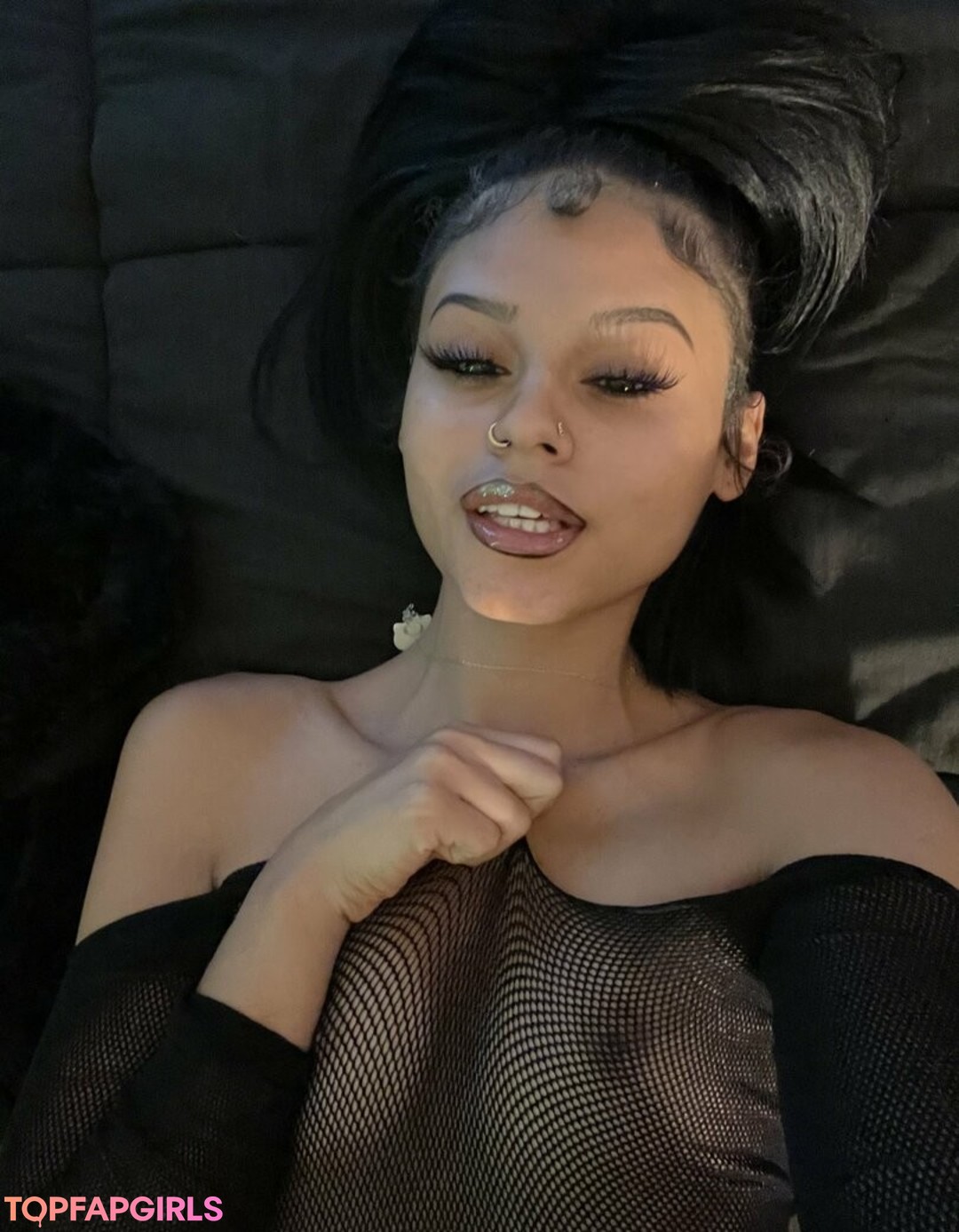 Foto desnuda filtrada de OnlyFans de Kittysprive #285 Foto desnuda filtrada de OnlyFans de Kittysprive #285