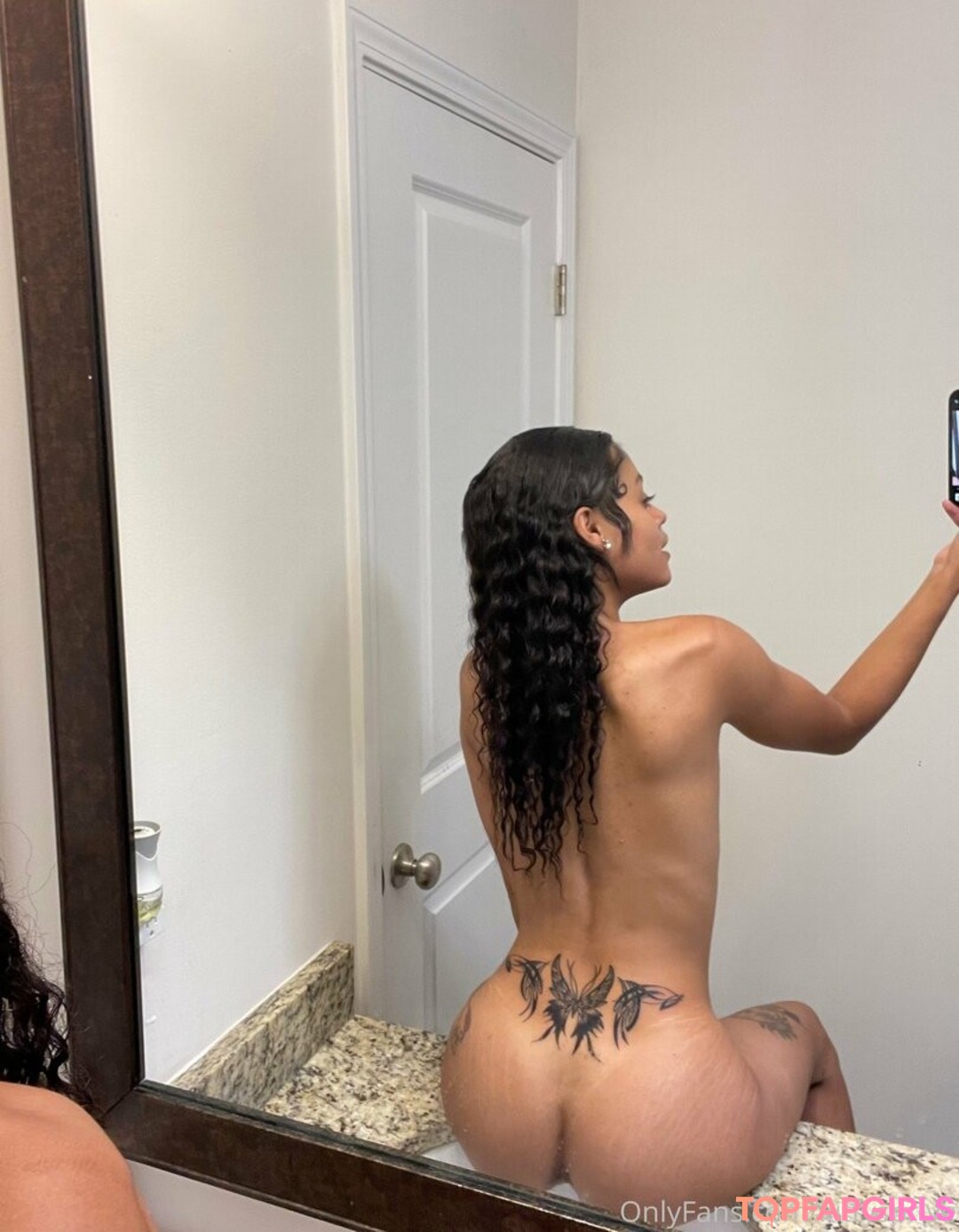 Foto desnuda filtrada de OnlyFans de Kittysprive #377 Foto desnuda filtrada de OnlyFans de Kittysprive #377