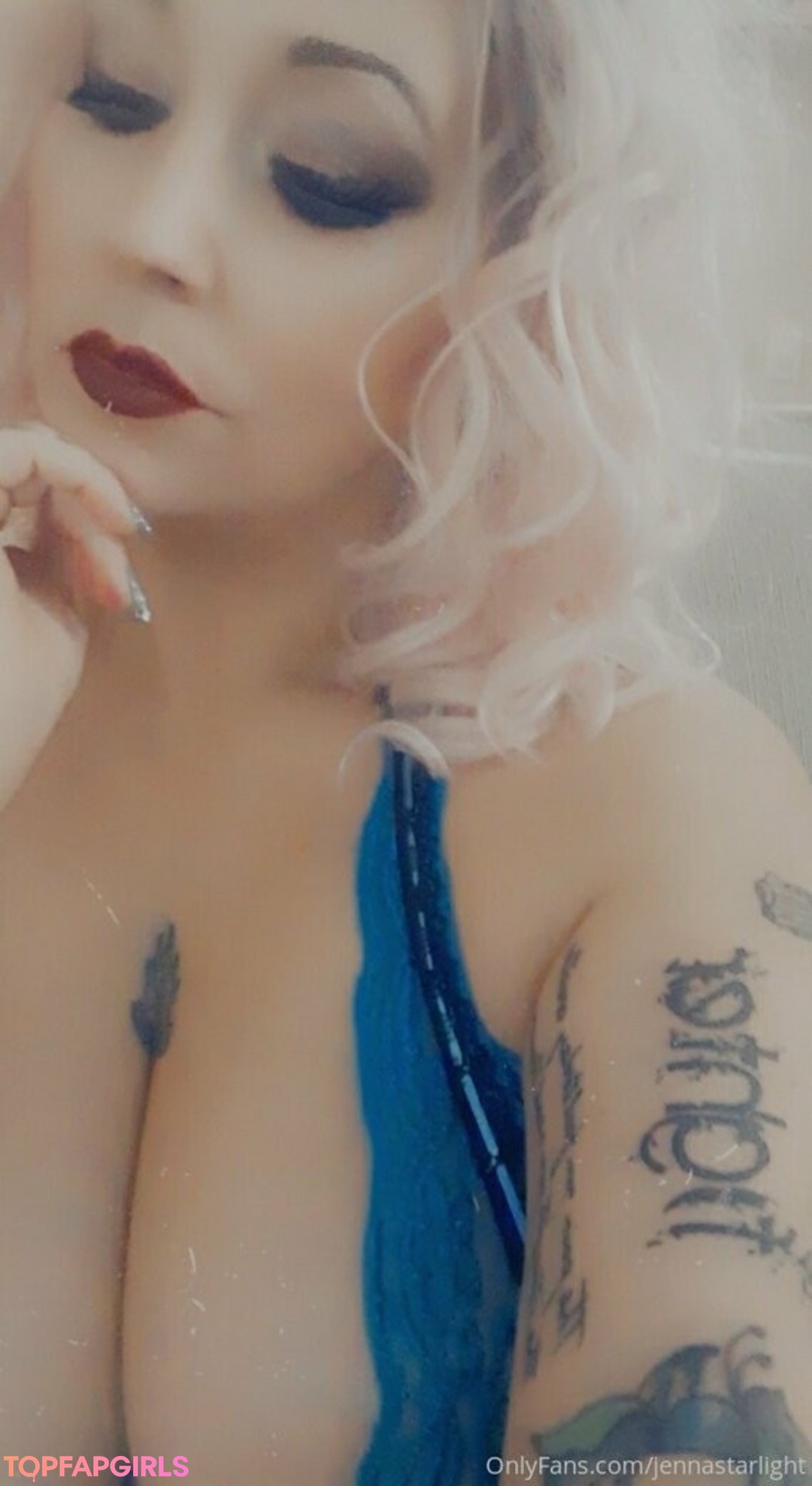Foto desnuda filtrada de OnlyFans de Jennastarlight #36 Foto desnuda filtrada de OnlyFans de Jennastarlight #36