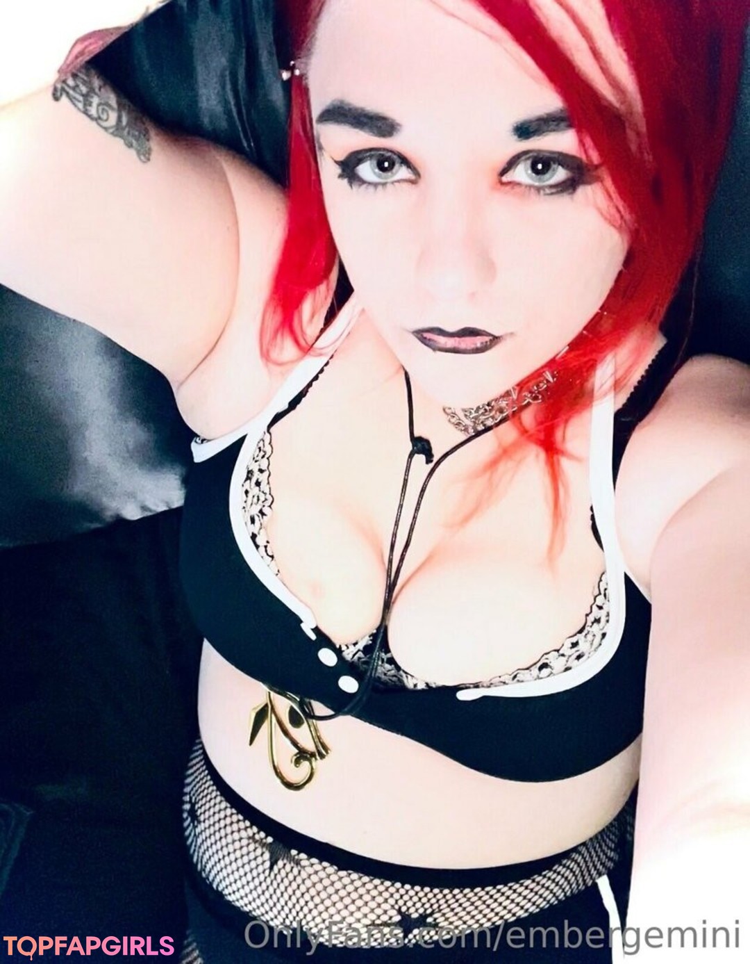 Foto desnuda filtrada de OnlyFans de Embergemini #233 Foto desnuda filtrada de OnlyFans de Embergemini #233