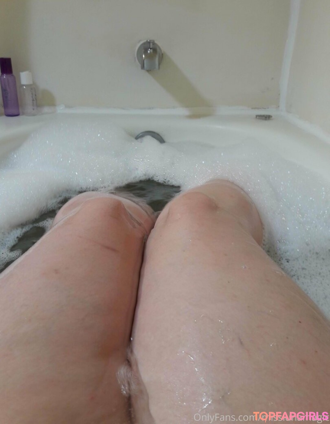 Foto desnuda filtrada de OnlyFans de Misslunamagic #213 Foto desnuda filtrada de OnlyFans de Misslunamagic #213