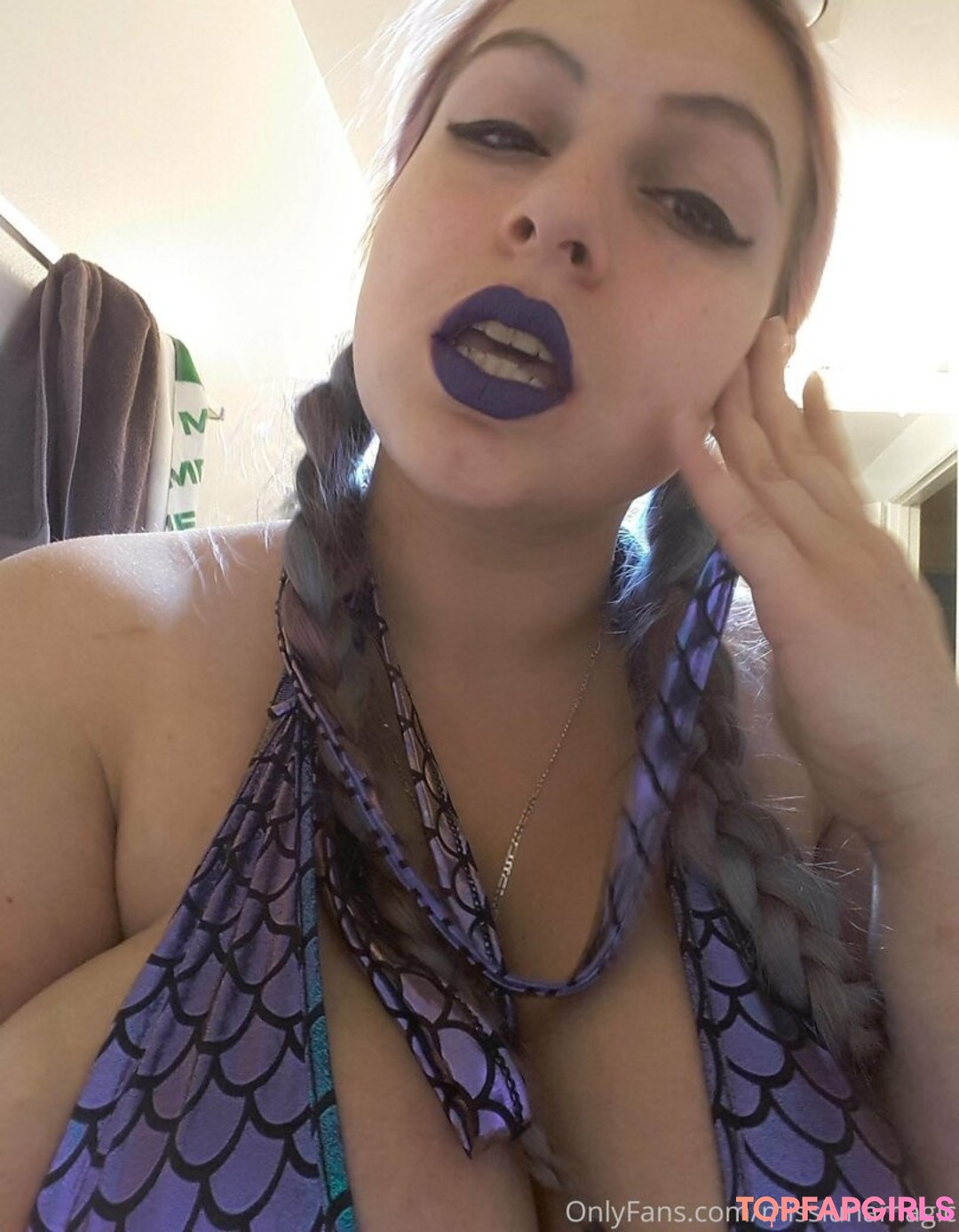 Foto desnuda filtrada de OnlyFans de Misslunamagic #228 Foto desnuda filtrada de OnlyFans de Misslunamagic #228