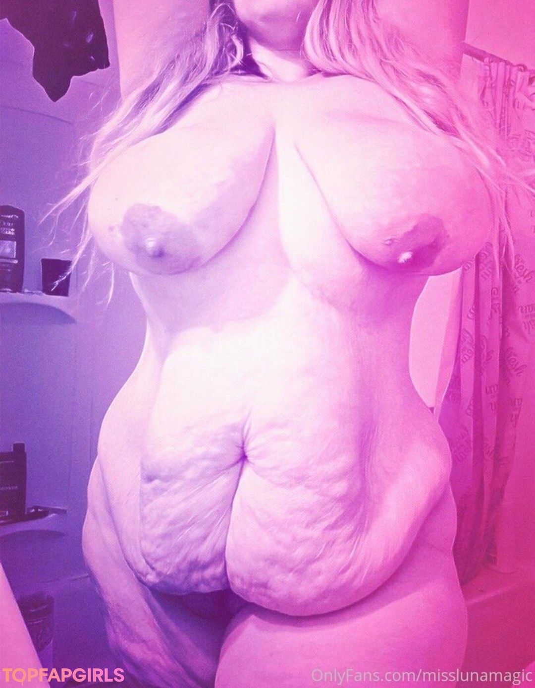 Foto desnuda filtrada de OnlyFans de Misslunamagic #299 Foto desnuda filtrada de OnlyFans de Misslunamagic #299