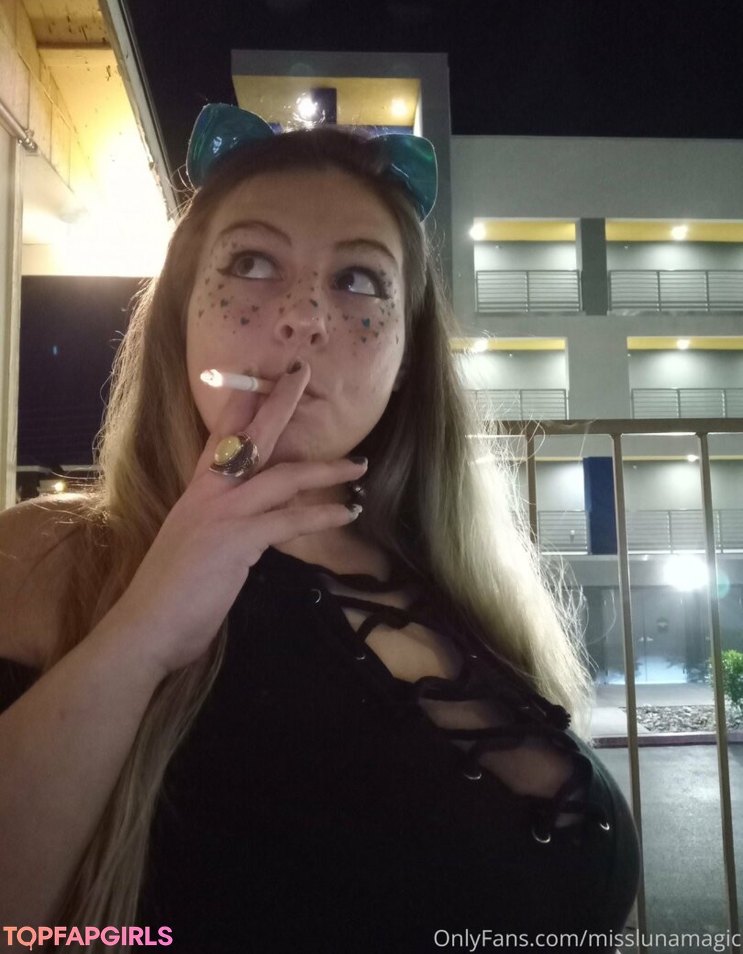 Foto desnuda filtrada de OnlyFans de Misslunamagic #478 Foto desnuda filtrada de OnlyFans de Misslunamagic #478