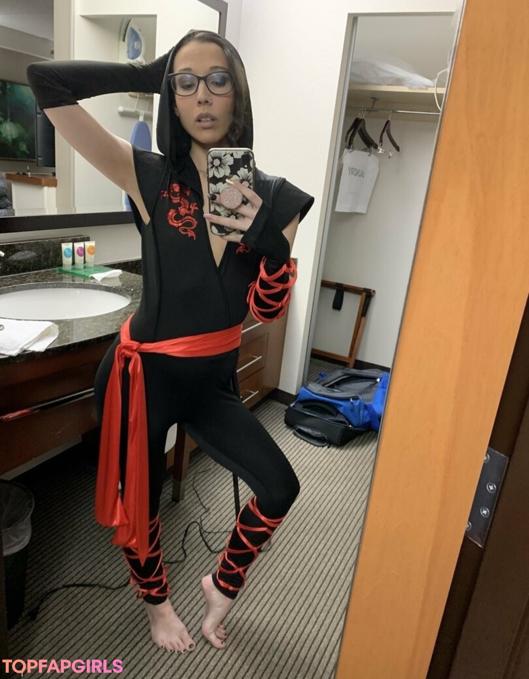 Foto desnuda filtrada de OnlyFans de Realgarnetrose #107 Foto desnuda filtrada de OnlyFans de Realgarnetrose #107