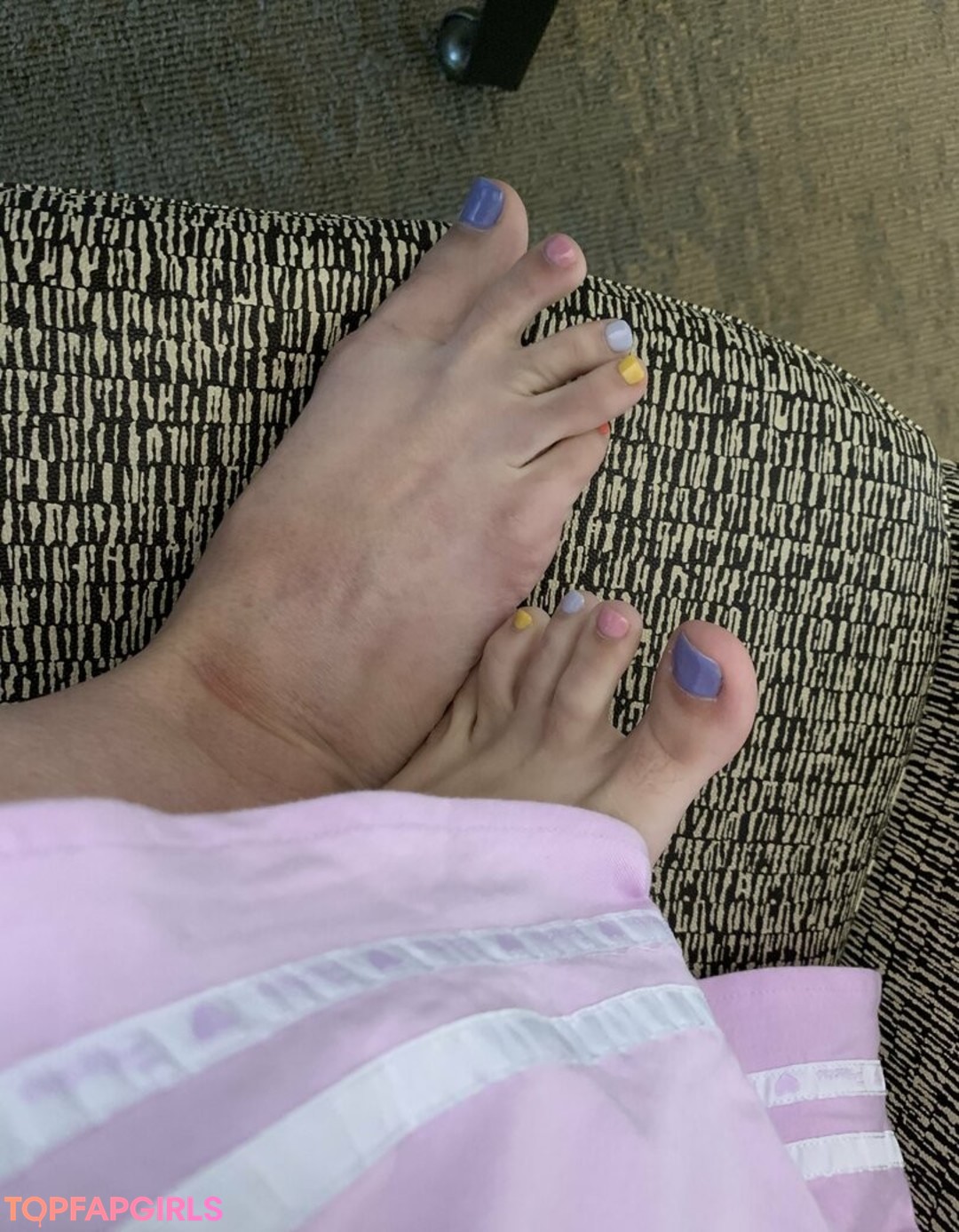 Foto desnuda filtrada de OnlyFans de Realgarnetrose #122 Foto desnuda filtrada de OnlyFans de Realgarnetrose #122