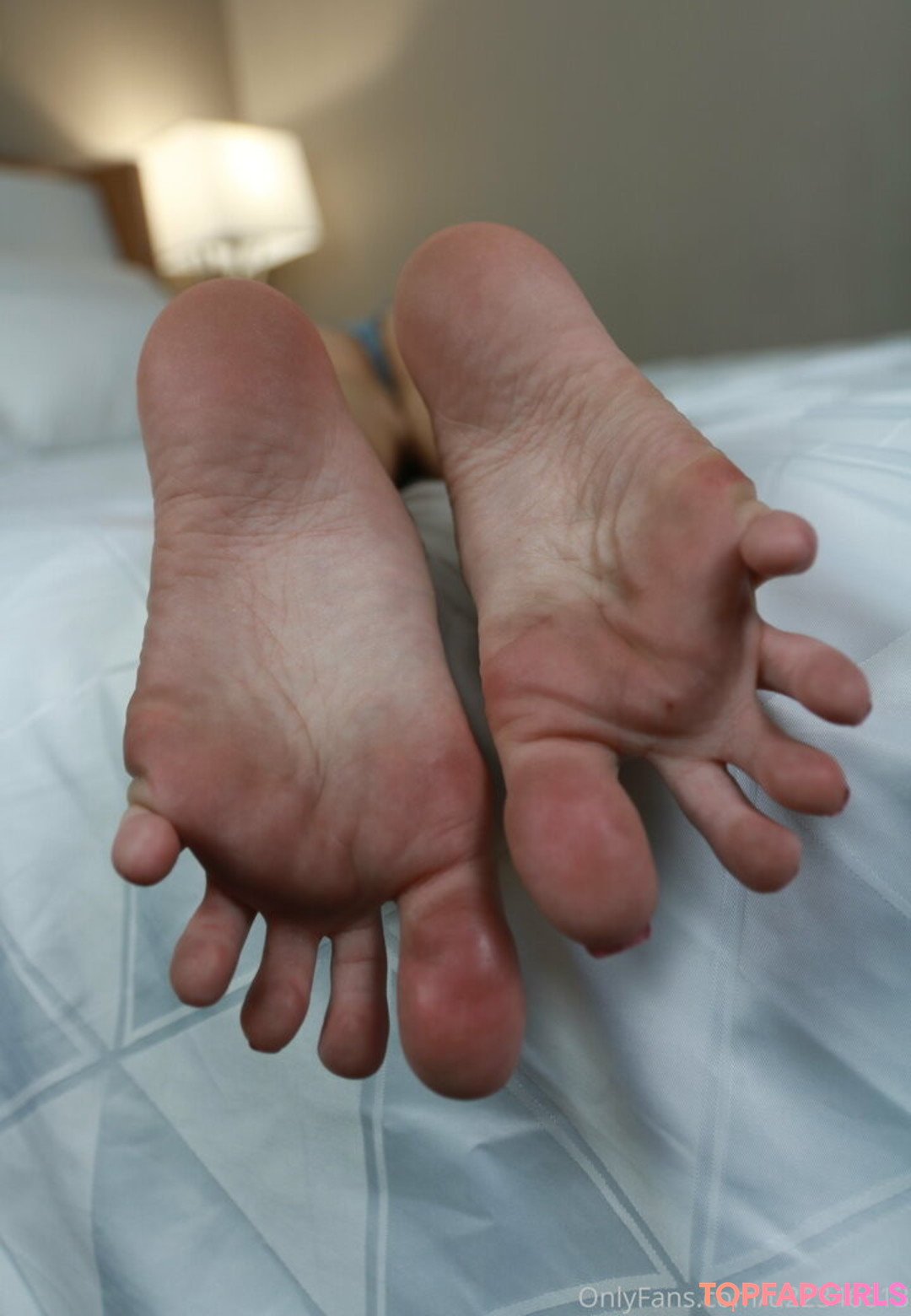 Foto desnuda filtrada de OnlyFans de Realgarnetrose #167 Foto desnuda filtrada de OnlyFans de Realgarnetrose #167