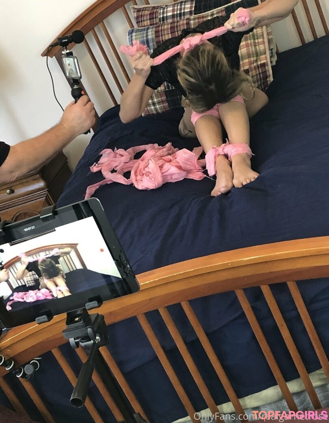 Foto desnuda filtrada de OnlyFans de Realgarnetrose #212 Foto desnuda filtrada de OnlyFans de Realgarnetrose #212