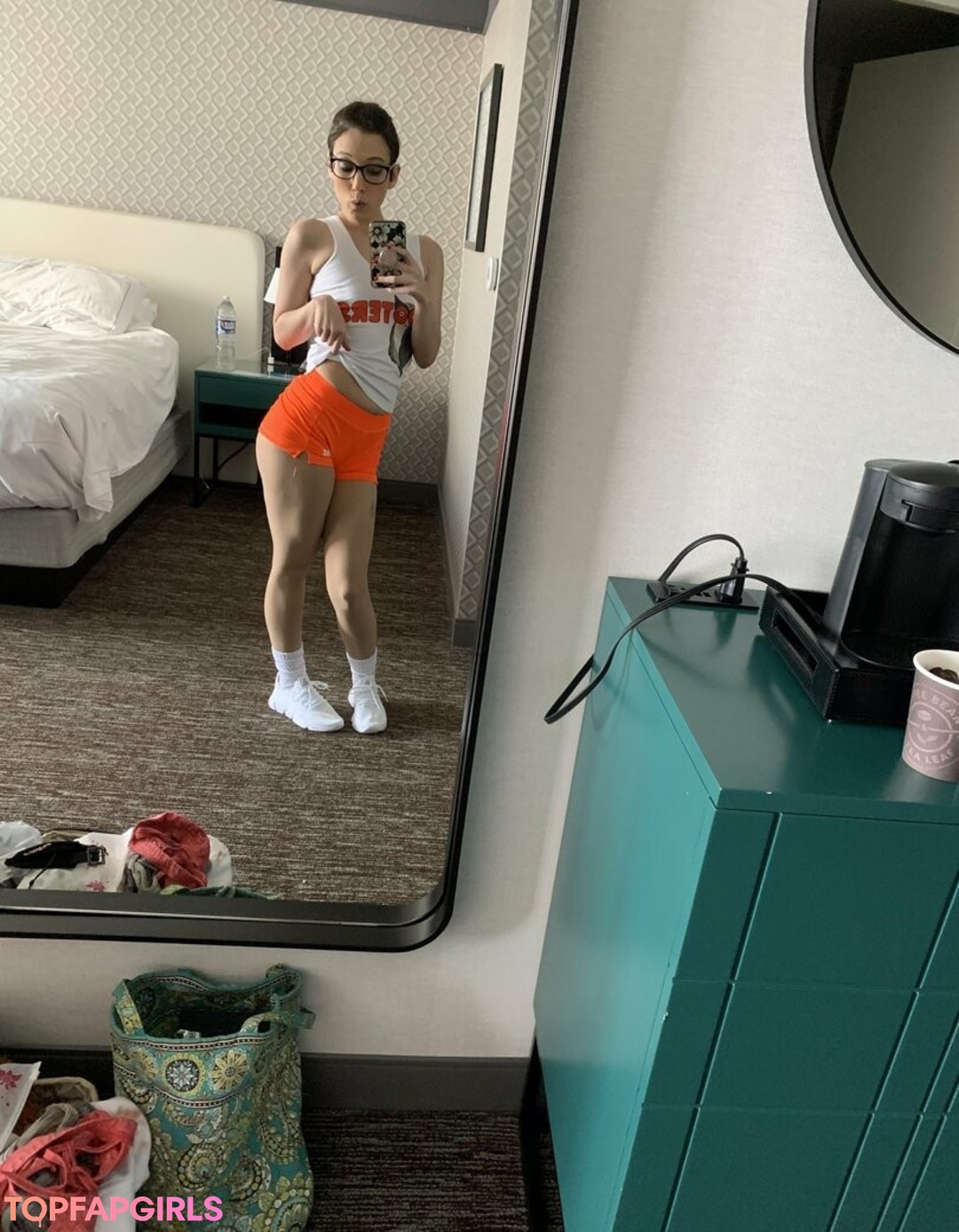 Foto desnuda filtrada de OnlyFans de Realgarnetrose #221 Foto desnuda filtrada de OnlyFans de Realgarnetrose #221