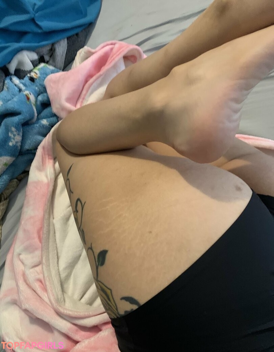 Foto desnuda filtrada de OnlyFans de Realgarnetrose #35 Foto desnuda filtrada de OnlyFans de Realgarnetrose #35