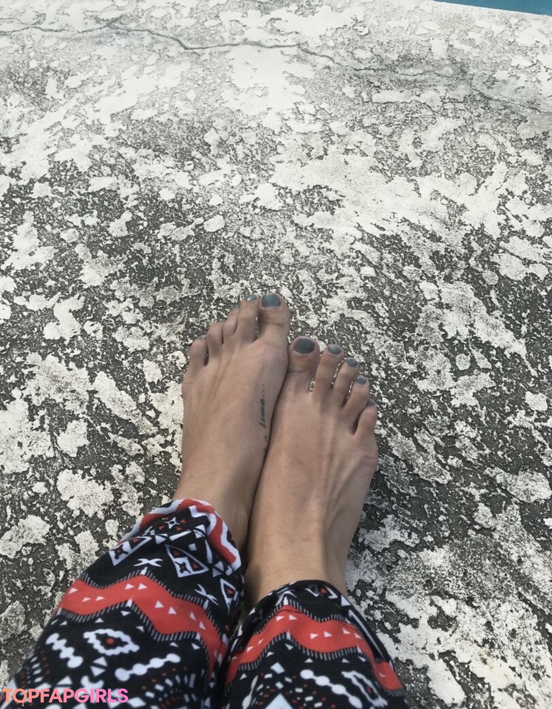 Foto desnuda filtrada de OnlyFans de Realgarnetrose #415 Foto desnuda filtrada de OnlyFans de Realgarnetrose #415