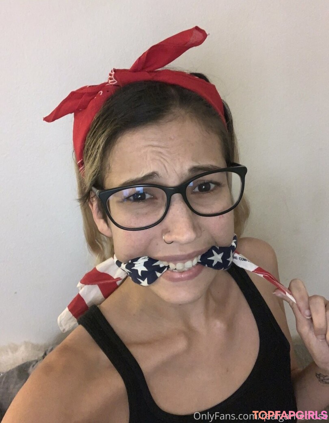 Foto desnuda filtrada de OnlyFans de Realgarnetrose #449 Foto desnuda filtrada de OnlyFans de Realgarnetrose #449