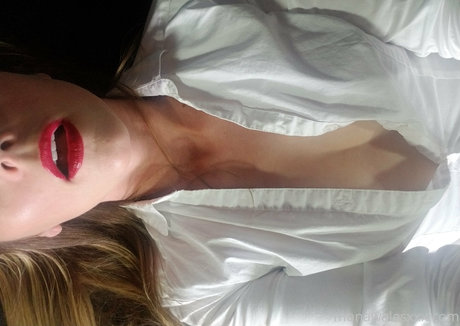 Monawalesxxx