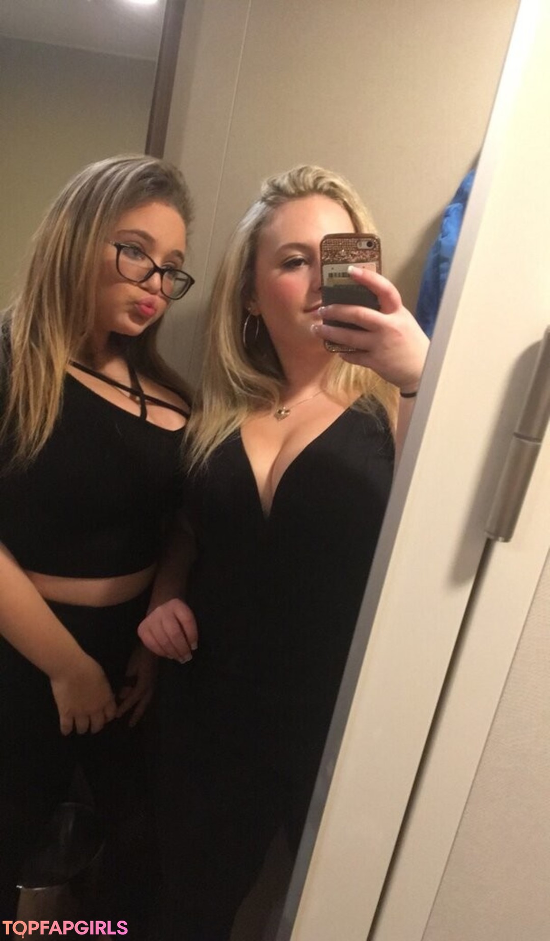 Foto desnuda filtrada de OnlyFans de Harley Steins #152 Foto desnuda filtrada de OnlyFans de Harley Steins #152