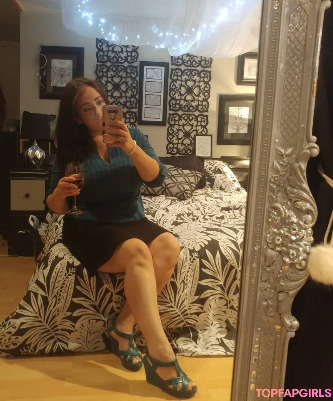 Foto desnuda filtrada de OnlyFans de Lartdanstoutessesformes #182 Foto desnuda filtrada de OnlyFans de Lartdanstoutessesformes #182