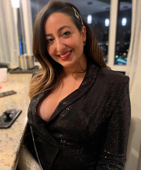 Nicole Enayati