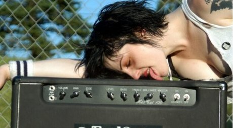 Foto desnuda filtrada de OnlyFans de Brody Dalle
