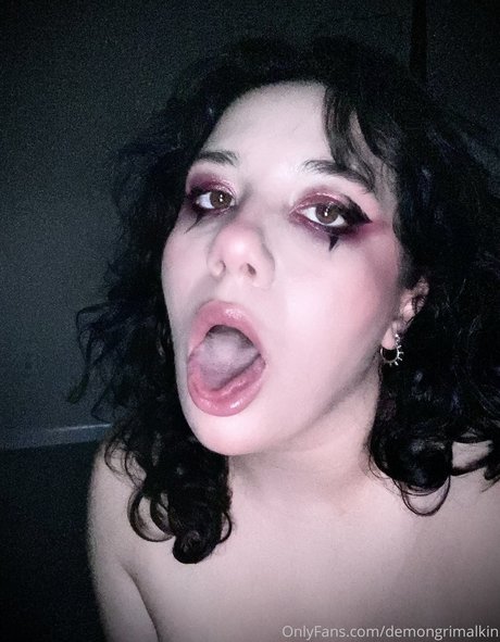 Demong Bugs