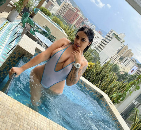 Foto desnuda filtrada de OnlyFans de Salommecruz