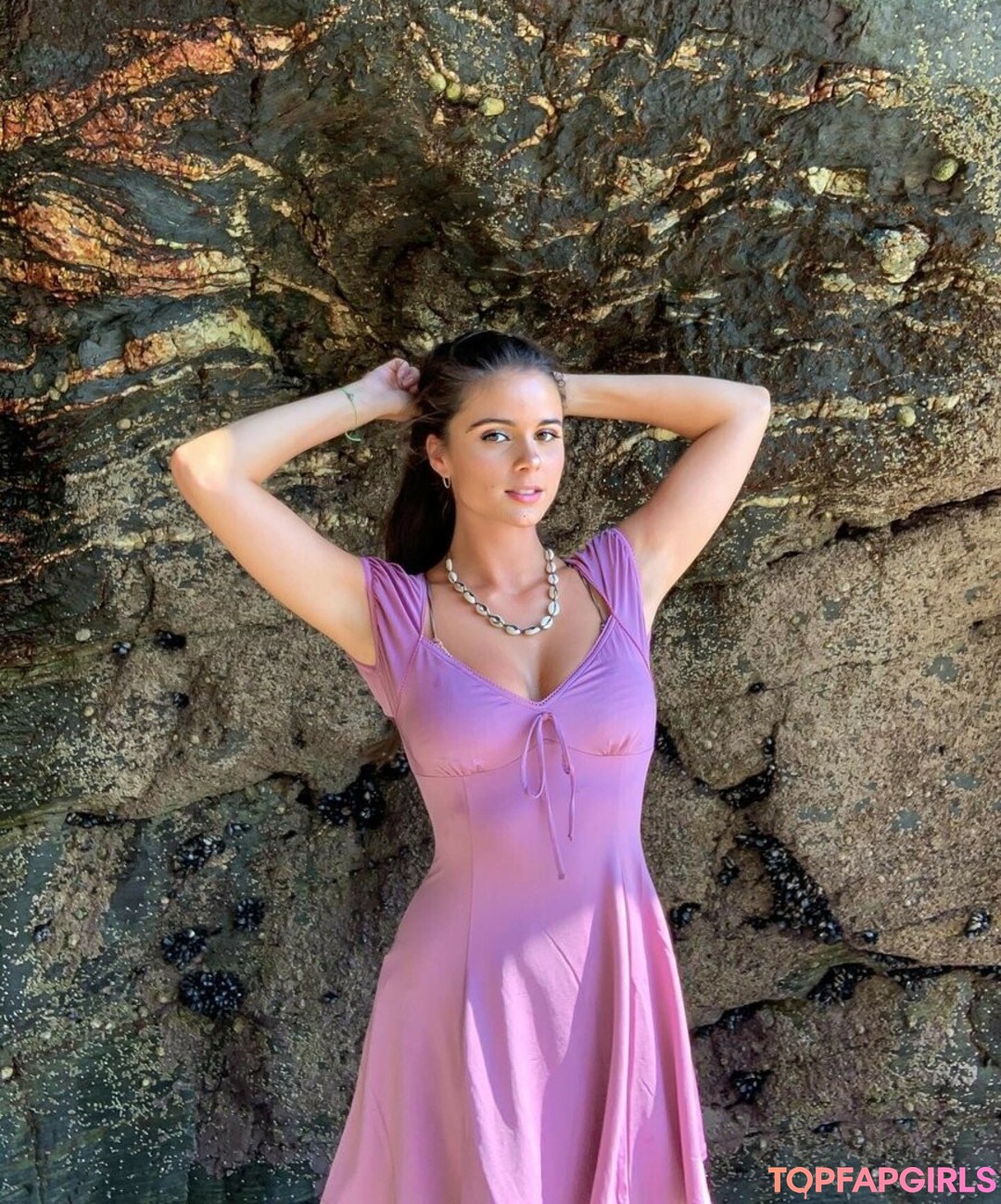 Foto desnuda filtrada de OnlyFans de Sophie Slape #62 Foto desnuda filtrada de OnlyFans de Sophie Slape #62
