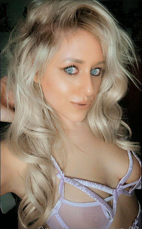 Foto desnuda filtrada de OnlyFans de Ladyc87